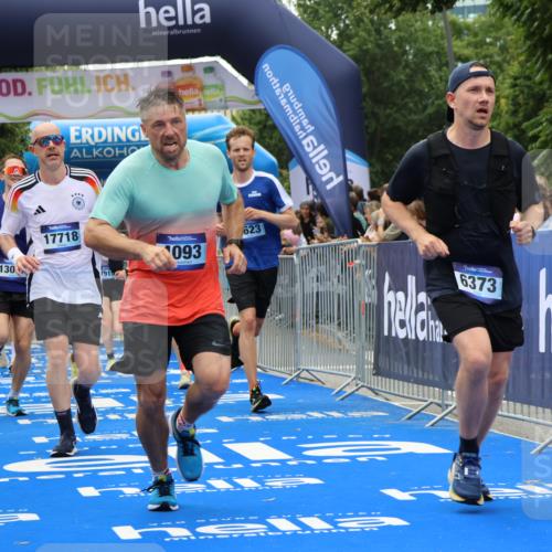 29.06.2025 - hella hamburg halbmarathon Strokosch-Dieckow http://msf.ph/oto/8476224 29.06.2025 10:47:09 Ziel 1460, 2623, 4093, 5472, 6134, 6373, 6700, 6716, 7480, 7908, 9794, 10208, 10211, 12579, 13007, 13672, 15684, 16286, 17718, 17915, 18856 meine-sportfotos.de