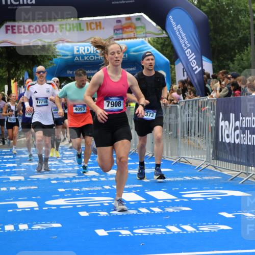 29.06.2025 - hella hamburg halbmarathon Strokosch-Dieckow http://msf.ph/oto/8476432 29.06.2025 10:47:07 Ziel 1460, 2623, 4093, 4377, 5472, 6373, 6700, 6716, 7480, 7908, 9794, 10208, 10211, 12579, 13007, 14415, 14783, 15684, 15825, 17718, 17915 meine-sportfotos.de