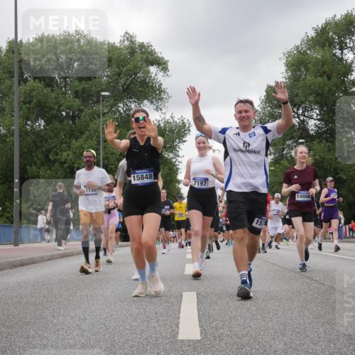 29.06.2025 - hella hamburg halbmarathon Luisa Fischer http://msf.ph/oto/8476554 29.06.2025 10:47:17 Kennedybrücke 1164, 1155, 1625, 15848, 63, 7197, 157, 14866, 85, 2258, 3597, 4636, 4866, 5001, 5192, 5201, 5649, 5902, 5905, 6334, 6931, 7197, 8504, 10006, 10097, 10220 meine-sportfotos.de