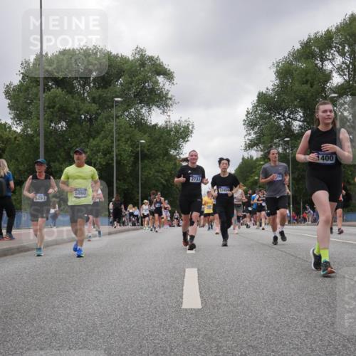 29.06.2025 - hella hamburg halbmarathon Luisa Fischer http://msf.ph/oto/8476820 29.06.2025 10:47:29 Kennedybrücke 5890, 5293, 2733, 12454, 71, 1400, 15079, 1026, 1400, 1459, 1802, 1804, 2258, 2674, 2733, 3065, 5127, 5902, 5905, 6226, 8058, 8591, 9879, 10220, 10285, 10553 meine-sportfotos.de