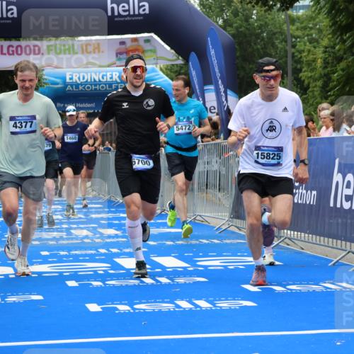 29.06.2025 - hella hamburg halbmarathon Strokosch-Dieckow http://msf.ph/oto/8476886 29.06.2025 10:47:02 Ziel 1139, 1460, 1689, 4093, 4377, 5472, 6700, 7908, 9794, 10122, 12579, 13007, 13728, 14415, 14449, 14594, 14783, 15684, 15825, 16081, 17979 meine-sportfotos.de