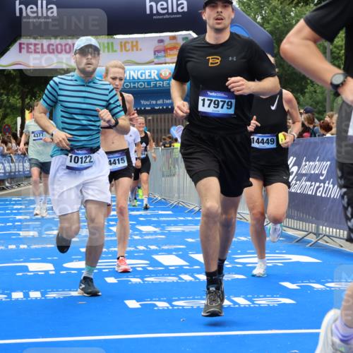 29.06.2025 - hella hamburg halbmarathon Strokosch-Dieckow http://msf.ph/oto/8477047 29.06.2025 10:46:59 Ziel 1139, 1460, 1689, 4091, 4377, 5472, 6700, 9794, 10122, 12579, 13728, 14385, 14415, 14449, 14594, 14783, 15825, 16081, 17979 meine-sportfotos.de