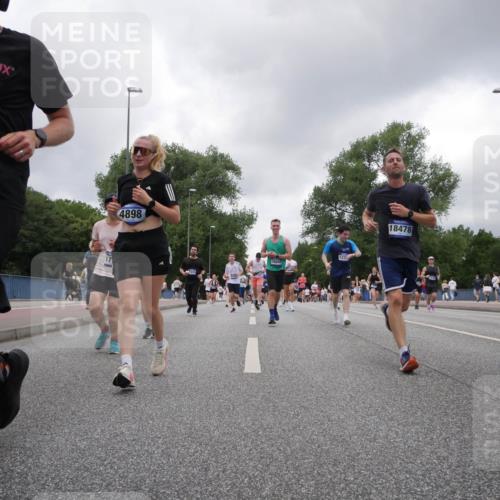 29.06.2025 - hella hamburg halbmarathon Luisa Fischer http://msf.ph/oto/8477186 29.06.2025 10:47:45 Kennedybrücke 12518, 4898, 18080, 1225, 18478, 496, 1095, 2073, 2186, 2692, 3596, 4968, 5355, 6036, 7489, 8763, 8870, 9331, 9333, 10707 meine-sportfotos.de