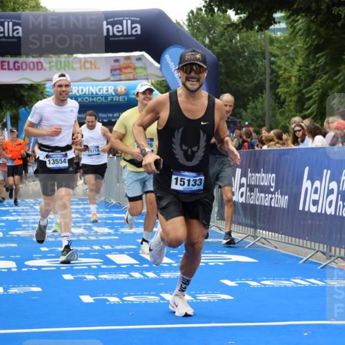 29.06.2025 - hella hamburg halbmarathon Strokosch-Dieckow http://msf.ph/oto/8478262 29.06.2025 10:46:36 Ziel 1920, 1942, 4497, 5459, 8482, 9051, 9232, 9386, 9529, 13525, 13554, 15026, 15133, 15206, 15714, 16175, 17281, 17461, 17743, 17865, 18297, 18882, 19128 meine-sportfotos.de