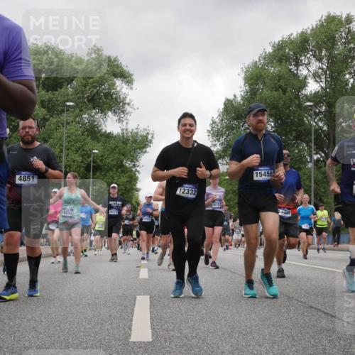 29.06.2025 - hella hamburg halbmarathon Luisa Fischer http://msf.ph/oto/8479134 29.06.2025 10:49:03 Kennedybrücke 3629, 4851, 18230, 18712, 1018, 15458, 12332, 6763, 14403, 14513, 5108, 3357, 1085, 1465, 2657, 2664, 2954, 3357, 3377, 3879, 4119, 4820, 5108, 5703, 6763, 8272, 8594 meine-sportfotos.de