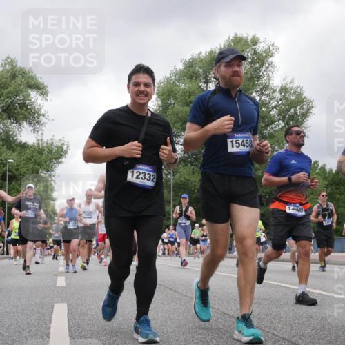 29.06.2025 - hella hamburg halbmarathon Luisa Fischer http://msf.ph/oto/8479160 29.06.2025 10:49:04 Kennedybrücke 17314, 18230, 18712, 16488, 1085, 12332, 11474, 15458, 14403, 3357, 510, 1085, 1465, 2657, 2664, 2954, 2965, 3357, 3377, 3879, 4119, 4820, 5108, 5703, 5914, 6763, 8272, 8594 meine-sportfotos.de
