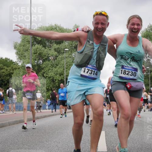 29.06.2025 - hella hamburg halbmarathon Luisa Fischer http://msf.ph/oto/8479250 29.06.2025 10:49:06 Kennedybrücke 10182, 17314, 18230, 2664, 1060, 1085, 1465, 2657, 2664, 2954, 2965, 3357, 3377, 4119, 4820, 5108, 5703, 5914, 6393, 6763, 6980 meine-sportfotos.de
