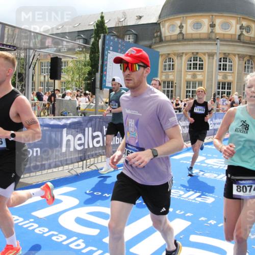 29.06.2025 - hella hamburg halbmarathon Michael Strokosch http://msf.ph/oto/8479411 29.06.2025 10:40:51 Ziel 1631, 1882, 2750, 4634, 4889, 5014, 5026, 5745, 6429, 7080, 7109, 7378, 8074, 8629, 9979, 10369, 10900, 11959, 14092, 14661, 15351, 16201, 16249, 17486 meine-sportfotos.de