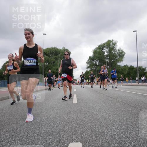 29.06.2025 - hella hamburg halbmarathon Luisa Fischer http://msf.ph/oto/8480234 29.06.2025 10:49:33 Kennedybrücke 14232, 17334, 4186, 191, 2008, 1695, 1983, 2008, 2398, 2917, 4223, 4224, 5044, 6124, 6161, 7303, 10230, 10367, 10812 meine-sportfotos.de