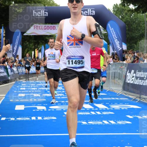 29.06.2025 - hella hamburg halbmarathon Strokosch-Dieckow http://msf.ph/oto/8480995 29.06.2025 10:45:38 Ziel 2138, 2415, 4854, 5047, 5623, 6071, 6711, 8374, 8668, 11291, 11495, 12154, 13975, 14374, 14764, 15666, 16617, 17332, 17674, 17835, 18862, 18878 meine-sportfotos.de