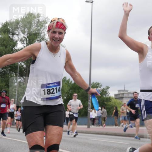 29.06.2025 - hella hamburg halbmarathon Luisa Fischer http://msf.ph/oto/8481061 29.06.2025 10:50:00 Kennedybrücke 1104, 18214, 9121, 1100, 1104, 2423, 2697, 3896, 4104, 4306, 4448, 5635, 5769, 5770, 5854, 5892, 6392, 6623, 8010, 8047, 8486, 8706, 9120, 9121, 9337, 9426, 9774, 9949 meine-sportfotos.de