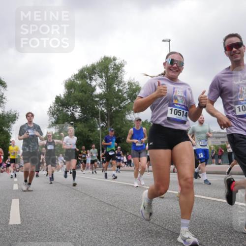 29.06.2025 - hella hamburg halbmarathon Luisa Fischer http://msf.ph/oto/8481824 29.06.2025 10:50:25 Kennedybrücke 625, 2537, 1059, 10514, 3407, 10515, 1608, 2162, 2327, 2537, 2556, 3277, 3339, 3406, 3407, 3823, 4325, 5697, 6740, 6995, 7827, 7960, 8131, 8541, 8967, 9557, 10514, 10515, 10591 meine-sportfotos.de