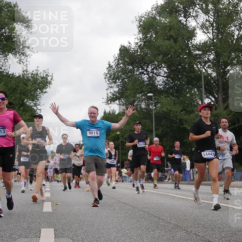 29.06.2025 - hella hamburg halbmarathon Luisa Fischer http://msf.ph/oto/8483622 29.06.2025 10:51:18 Kennedybrücke 15413, 9018, 14441, 9101, 1045, 1434, 2148, 2195, 2418, 2882, 2994, 3468, 4037, 4588, 4974, 6879, 9018, 10075 meine-sportfotos.de