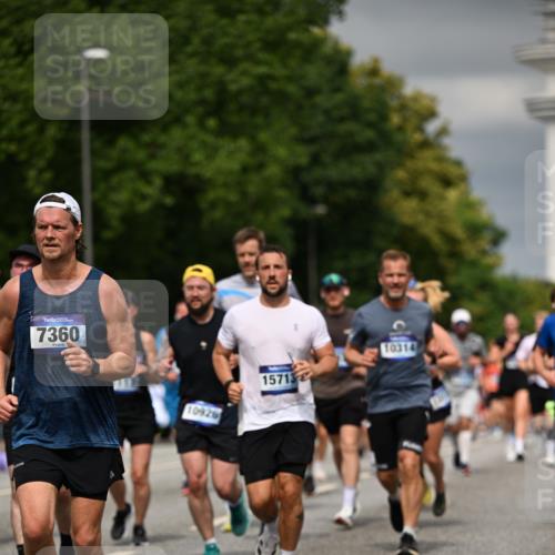 29.06.2025 - hella hamburg halbmarathon Dr. Thomas Lammeyer http://msf.ph/oto/8485246 29.06.2025 10:20:58 Kennedybrücke 1117, 1240, 1403, 1602, 1825, 3023, 3088, 3450, 3622, 5037, 6328, 6488, 6941, 6948, 7257, 7345, 7360, 7376, 7924, 7928, 8317, 8513, 8619, 8983, 9091, 9208, 9664, 9675, 9676, 10165, 10314, 10317, 10320, 10377, 10391, 10735, 10926, 11335, 11410 meine-sportfotos.de