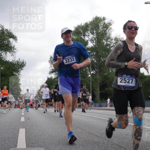 29.06.2025 - hella hamburg halbmarathon Luisa Fischer http://msf.ph/oto/8486233 29.06.2025 10:52:36 Kennedybrücke 3232, 2527, 16097, 1584, 2527, 2668, 3232, 4769, 5781, 6191, 6497, 7203, 7650, 7947, 7948, 8065, 9245, 10130, 10333 meine-sportfotos.de