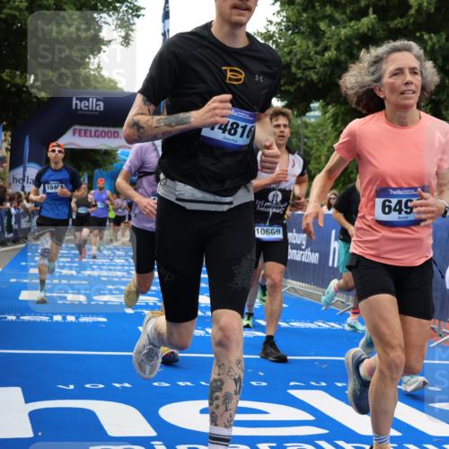 29.06.2025 - hella hamburg halbmarathon Strokosch-Dieckow http://msf.ph/oto/8487017 29.06.2025 10:44:38 Ziel 1468, 1782, 2365, 2402, 2970, 3305, 4270, 4991, 5476, 6490, 6495, 7710, 10669, 12711, 14351, 14798, 14816, 15185, 15233, 15862, 16224, 17097, 17251, 18107, 18437, 18464, 18539, 18560, 18868, 19206 meine-sportfotos.de