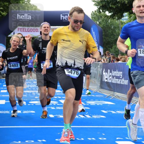 29.06.2025 - hella hamburg halbmarathon Strokosch-Dieckow http://msf.ph/oto/8487200 29.06.2025 10:44:35 Ziel 1468, 1782, 2365, 2402, 3305, 4991, 5476, 6490, 6495, 7322, 7710, 8928, 10669, 12554, 12711, 14351, 14464, 14798, 14816, 15185, 15233, 15862, 16224, 17097, 18107, 18437, 18464, 18539, 18560, 18765, 18868, 19206 meine-sportfotos.de