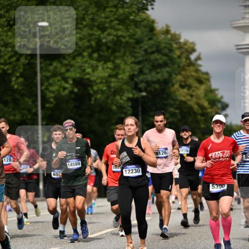 29.06.2025 - hella hamburg halbmarathon Dr. Thomas Lammeyer http://msf.ph/oto/8487929 29.06.2025 10:21:16 Kennedybrücke 1083, 1137, 1403, 2225, 2860, 2908, 3210, 3450, 3464, 3466, 3622, 5390, 5995, 6126, 6128, 6328, 6488, 6520, 6522, 6786, 6941, 6948, 7114, 7115, 7291, 7345, 8253, 8309, 8513, 8558, 8895, 8983, 9259, 9647, 10377, 10592, 10735 meine-sportfotos.de