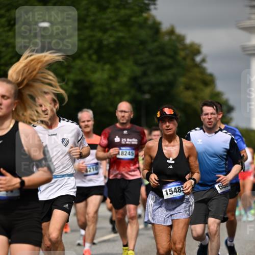 29.06.2025 - hella hamburg halbmarathon Dr. Thomas Lammeyer http://msf.ph/oto/8488471 29.06.2025 10:21:26 Kennedybrücke 1083, 1137, 1156, 1403, 1795, 2225, 2860, 2908, 3210, 3464, 3466, 3802, 3803, 4852, 5390, 5929, 5930, 5995, 6126, 6128, 6352, 6520, 6522, 6786, 7011, 7114, 7115, 7291, 7945, 8210, 8253, 8309, 8433, 8558, 8895, 9259, 9400, 9647, 9848, 10377, 10460, 10592, 10620, 10735 meine-sportfotos.de