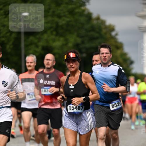 29.06.2025 - hella hamburg halbmarathon Dr. Thomas Lammeyer http://msf.ph/oto/8488580 29.06.2025 10:21:27 Kennedybrücke 1083, 1137, 1156, 1403, 1795, 2225, 2860, 2908, 3210, 3464, 3466, 3802, 3803, 4852, 5390, 5929, 5930, 5995, 6126, 6128, 6352, 6520, 6522, 6786, 7011, 7114, 7115, 7291, 7945, 8210, 8253, 8309, 8433, 8558, 8895, 9259, 9400, 9647, 9848, 10460, 10592, 10620, 10735 meine-sportfotos.de