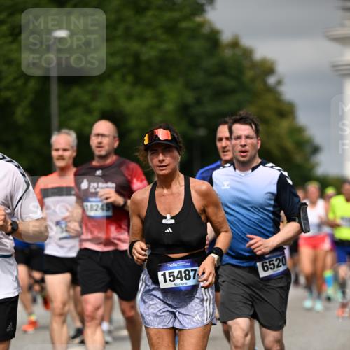 29.06.2025 - hella hamburg halbmarathon Dr. Thomas Lammeyer http://msf.ph/oto/8488596 29.06.2025 10:21:27 Kennedybrücke 1083, 1137, 1156, 1403, 1795, 2225, 2860, 2908, 3210, 3464, 3466, 3802, 3803, 4852, 5390, 5929, 5930, 5995, 6126, 6128, 6352, 6520, 6522, 6786, 7011, 7114, 7115, 7291, 7945, 8210, 8253, 8309, 8433, 8558, 8895, 9259, 9400, 9647, 9848, 10460, 10592, 10620, 10735 meine-sportfotos.de