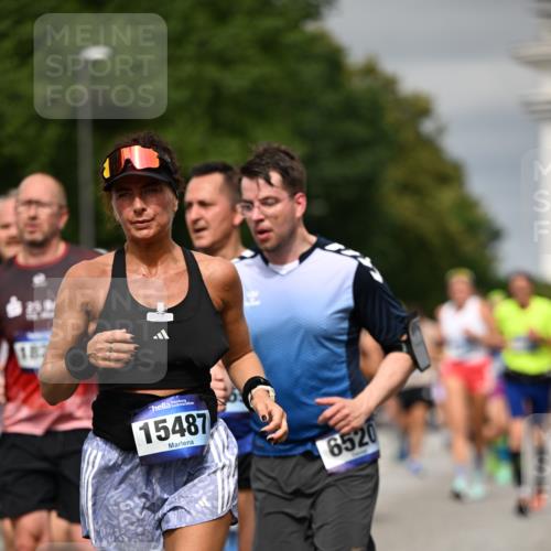 29.06.2025 - hella hamburg halbmarathon Dr. Thomas Lammeyer http://msf.ph/oto/8488656 29.06.2025 10:21:28 Kennedybrücke 1083, 1137, 1156, 1795, 2225, 2259, 2860, 2908, 3210, 3464, 3466, 3802, 3803, 4852, 5390, 5929, 5930, 5995, 6126, 6128, 6254, 6336, 6352, 6520, 6522, 6786, 7011, 7114, 7115, 7291, 7945, 8210, 8253, 8309, 8433, 8558, 8895, 9259, 9400, 9647, 9848, 10460, 10592, 10620, 10735 meine-sportfotos.de