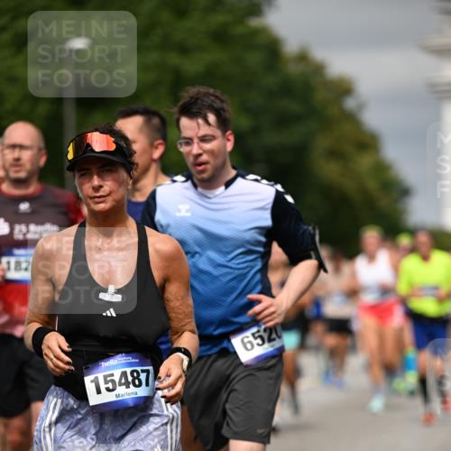 29.06.2025 - hella hamburg halbmarathon Dr. Thomas Lammeyer http://msf.ph/oto/8488666 29.06.2025 10:21:28 Kennedybrücke 1083, 1137, 1156, 1795, 2225, 2259, 2860, 2908, 3210, 3464, 3466, 3802, 3803, 4852, 5390, 5929, 5930, 5995, 6126, 6128, 6254, 6336, 6352, 6520, 6522, 6786, 7011, 7114, 7115, 7291, 7945, 8210, 8253, 8309, 8433, 8558, 8895, 9259, 9400, 9647, 9848, 10460, 10592, 10620, 10735 meine-sportfotos.de