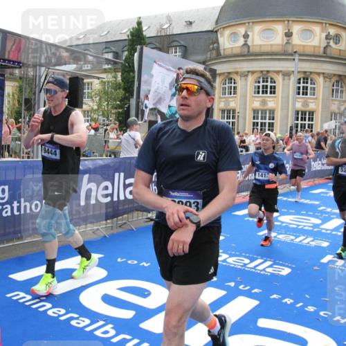 29.06.2025 - hella hamburg halbmarathon Michael Strokosch http://msf.ph/oto/8488685 29.06.2025 10:44:23 Ziel 1220, 1413, 1415, 1902, 5275, 5884, 7191, 8722, 9444, 12528, 16316, 16547, 16803, 16893 meine-sportfotos.de
