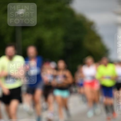 29.06.2025 - hella hamburg halbmarathon Dr. Thomas Lammeyer http://msf.ph/oto/8488885 29.06.2025 10:21:30 Kennedybrücke 1083, 1137, 1156, 1204, 1795, 2225, 2259, 2860, 2908, 3210, 3464, 3466, 3802, 3803, 4852, 5390, 5929, 5930, 5995, 6126, 6128, 6254, 6336, 6352, 6520, 6522, 6786, 7011, 7114, 7115, 7291, 7945, 8210, 8253, 8309, 8351, 8433, 8558, 8895, 9259, 9400, 9647, 9848, 10460, 10592, 10620 meine-sportfotos.de