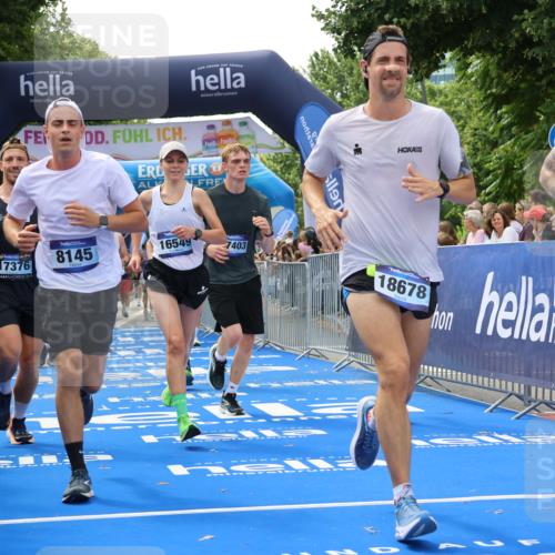29.06.2025 - hella hamburg halbmarathon Strokosch-Dieckow http://msf.ph/oto/8489155 29.06.2025 10:43:53 Ziel 3437, 3697, 3907, 4981, 5624, 5692, 7185, 8063, 8145, 8900, 9043, 9374, 10493, 10596, 11778, 11809, 12438, 12966, 13897, 14861, 15383, 15512, 16062, 16549, 17376, 17403, 17516, 18650, 18678 meine-sportfotos.de