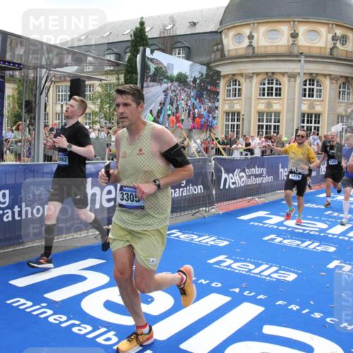 29.06.2025 - hella hamburg halbmarathon Michael Strokosch http://msf.ph/oto/8489461 29.06.2025 10:44:39 Ziel 1468, 1782, 2365, 2402, 3305, 4991, 5476, 6490, 6495, 7322, 7710, 10669, 12711, 14351, 14798, 14816, 15862, 16224, 17097, 18107, 18464, 18539, 18560, 18765, 18868, 19206 meine-sportfotos.de