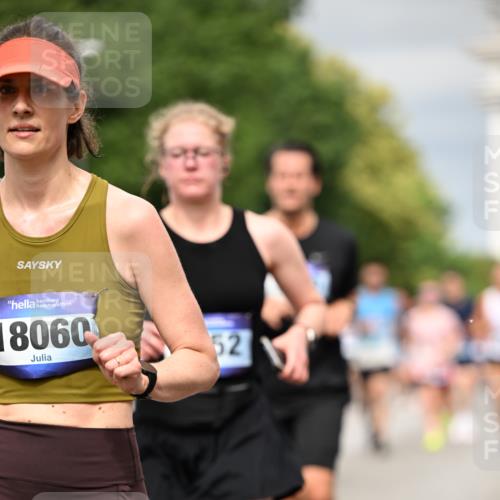 29.06.2025 - hella hamburg halbmarathon Dr. Thomas Lammeyer http://msf.ph/oto/8489592 29.06.2025 10:21:40 Kennedybrücke 1015, 1083, 1156, 1204, 1274, 1458, 1622, 1749, 1795, 2259, 3138, 3210, 3292, 3464, 3466, 3802, 3803, 4218, 4852, 5929, 5930, 6254, 6336, 6352, 6520, 6786, 7011, 7258, 7291, 7945, 8210, 8309, 8351, 8433, 8607, 9400, 9848, 10460, 10509, 10620, 10677, 11372 meine-sportfotos.de