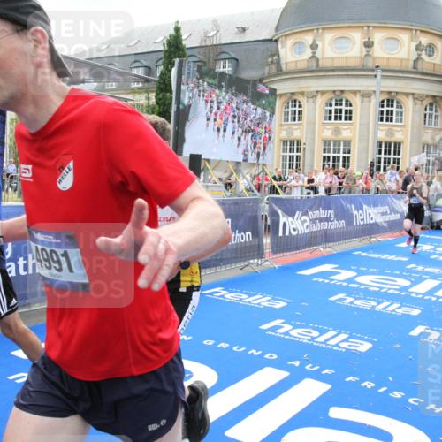 29.06.2025 - hella hamburg halbmarathon Michael Strokosch http://msf.ph/oto/8489615 29.06.2025 10:44:44 Ziel 1782, 4270, 4991, 6490, 10669, 12711, 14351, 14798, 14816, 15185, 15233, 16224, 17251, 18107, 18437, 18464, 18560, 18868, 19206 meine-sportfotos.de