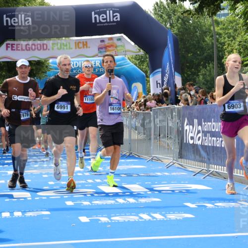 29.06.2025 - hella hamburg halbmarathon Strokosch-Dieckow http://msf.ph/oto/8489685 29.06.2025 10:43:43 Ziel 1976, 3116, 3437, 4318, 5624, 5692, 6903, 6991, 7185, 9043, 9114, 9159, 9374, 11153, 11778, 11848, 13421, 13897, 14201, 14210, 14690, 15328, 15512, 15932, 16062, 16105, 17912, 18449, 18650, 19090 meine-sportfotos.de
