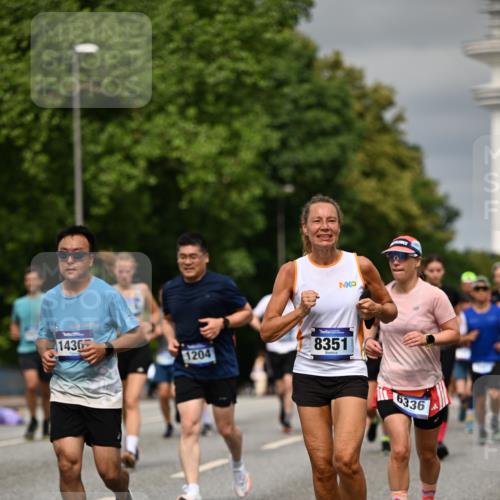 29.06.2025 - hella hamburg halbmarathon Dr. Thomas Lammeyer http://msf.ph/oto/8489957 29.06.2025 10:21:45 Kennedybrücke 1015, 1156, 1204, 1274, 1458, 1622, 1749, 1795, 2094, 2259, 2931, 3138, 3292, 3464, 3466, 3802, 3803, 4218, 4852, 5004, 5929, 5930, 6254, 6336, 6352, 7011, 7258, 7945, 8210, 8351, 8433, 8607, 9400, 9848, 10460, 10509, 10620, 10677, 11275, 11372 meine-sportfotos.de