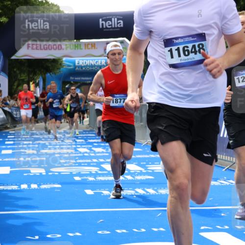 29.06.2025 - hella hamburg halbmarathon Strokosch-Dieckow http://msf.ph/oto/8490300 29.06.2025 10:43:33 Ziel 3116, 3928, 4080, 4318, 5124, 5436, 7635, 9114, 9931, 10246, 11648, 12623, 13421, 13996, 14484, 14690, 15328, 15932, 16338, 17912, 18449, 18513, 18775, 18810, 19229 meine-sportfotos.de