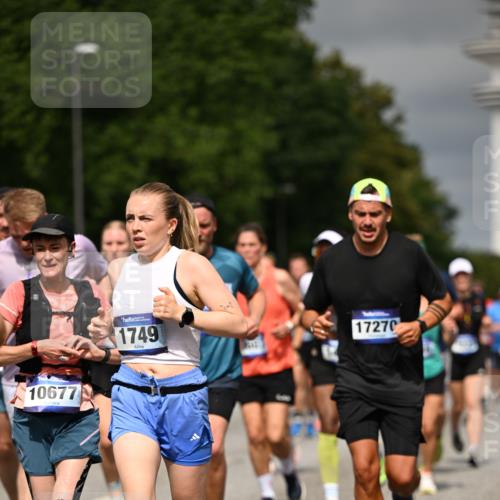 29.06.2025 - hella hamburg halbmarathon Dr. Thomas Lammeyer http://msf.ph/oto/8490624 29.06.2025 10:21:53 Kennedybrücke 1015, 1156, 1204, 1274, 1458, 1554, 1622, 1641, 1749, 1795, 2094, 2147, 2259, 2548, 2931, 3138, 3292, 4218, 4804, 5002, 5004, 5294, 6254, 6336, 7011, 7094, 7258, 7641, 8144, 8351, 8607, 9400, 9798, 10509, 10677, 11275, 11372 meine-sportfotos.de