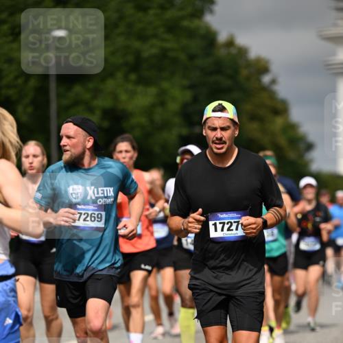 29.06.2025 - hella hamburg halbmarathon Dr. Thomas Lammeyer http://msf.ph/oto/8490667 29.06.2025 10:21:53 Kennedybrücke 1015, 1156, 1204, 1274, 1458, 1554, 1622, 1641, 1749, 1795, 2094, 2147, 2259, 2548, 2931, 3138, 3292, 4218, 4804, 5002, 5004, 5294, 6254, 6336, 7011, 7094, 7258, 7641, 8144, 8351, 8607, 9400, 9798, 10509, 10677, 11275, 11372 meine-sportfotos.de