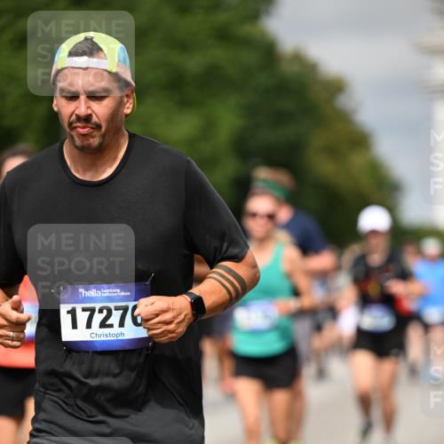 29.06.2025 - hella hamburg halbmarathon Dr. Thomas Lammeyer http://msf.ph/oto/8490796 29.06.2025 10:21:55 Kennedybrücke 1015, 1156, 1204, 1274, 1458, 1554, 1622, 1641, 1749, 2094, 2147, 2259, 2548, 2931, 3138, 3292, 3977, 4218, 4804, 5002, 5004, 5023, 5294, 6254, 6336, 7011, 7094, 7258, 7641, 8144, 8351, 8607, 9798, 10509, 10677, 11275, 11372 meine-sportfotos.de