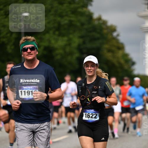 29.06.2025 - hella hamburg halbmarathon Dr. Thomas Lammeyer http://msf.ph/oto/8490945 29.06.2025 10:21:57 Kennedybrücke 1015, 1204, 1274, 1458, 1554, 1622, 1641, 1749, 1982, 2094, 2147, 2259, 2548, 2931, 3138, 3292, 3977, 4218, 4804, 5002, 5004, 5023, 5294, 6254, 6336, 7094, 7258, 7641, 8144, 8351, 8607, 9539, 9798, 10332, 10509, 10677, 10831, 11275, 11372 meine-sportfotos.de