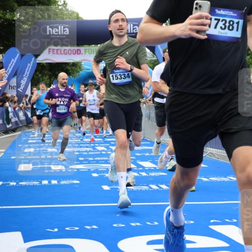 29.06.2025 - hella hamburg halbmarathon Strokosch-Dieckow http://msf.ph/oto/8491054 29.06.2025 10:45:02 Ziel 1171, 1424, 1520, 2270, 2890, 3917, 4997, 6266, 6575, 6819, 7709, 7843, 9030, 9302, 9710, 10313, 10741, 11688, 13919, 15334, 15365, 16058, 16685, 16689, 17381, 17382, 17544, 17960, 18055 meine-sportfotos.de