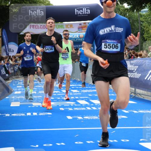 29.06.2025 - hella hamburg halbmarathon Strokosch-Dieckow http://msf.ph/oto/8491148 29.06.2025 10:43:27 Ziel 2653, 3928, 4080, 5124, 5436, 5506, 7635, 8664, 9931, 10237, 10246, 11648, 12623, 13348, 14484, 15921, 16338, 16720, 17391, 18274, 18513, 18775, 18810, 18942, 18987, 19009, 19051, 19229 meine-sportfotos.de