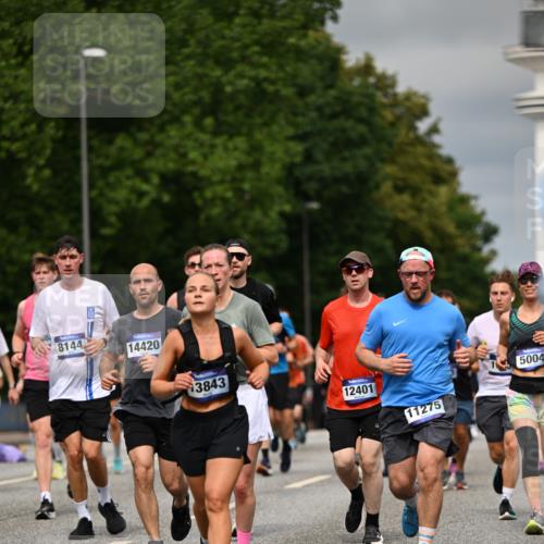 29.06.2025 - hella hamburg halbmarathon Dr. Thomas Lammeyer http://msf.ph/oto/8491236 29.06.2025 10:22:00 Kennedybrücke 1015, 1067, 1204, 1274, 1298, 1458, 1554, 1622, 1641, 1749, 1982, 2094, 2147, 2305, 2548, 2931, 3138, 3292, 3977, 4194, 4218, 4804, 5002, 5004, 5023, 5294, 7094, 7258, 7641, 8144, 8248, 8607, 9539, 9734, 9798, 10332, 10509, 10677, 10831, 11275, 11372 meine-sportfotos.de