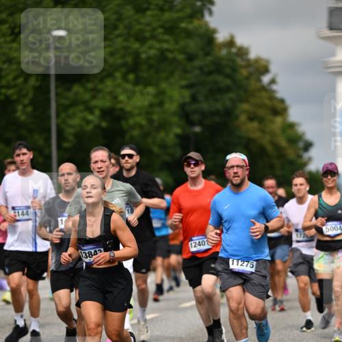 29.06.2025 - hella hamburg halbmarathon Dr. Thomas Lammeyer http://msf.ph/oto/8491256 29.06.2025 10:22:00 Kennedybrücke 1015, 1067, 1204, 1274, 1298, 1458, 1554, 1622, 1641, 1749, 1982, 2094, 2147, 2305, 2548, 2931, 3138, 3292, 3977, 4194, 4218, 4804, 5002, 5004, 5023, 5294, 7094, 7258, 7641, 8144, 8248, 8607, 9539, 9734, 9798, 10332, 10509, 10677, 10831, 11275, 11372 meine-sportfotos.de