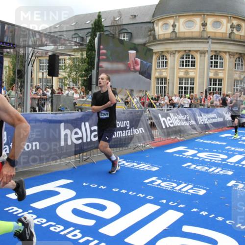 29.06.2025 - hella hamburg halbmarathon Michael Strokosch http://msf.ph/oto/8491746 29.06.2025 10:46:08 Ziel 2189, 2707, 5648, 6460, 7961, 8269, 9585, 11125, 11936, 12269, 13630, 14462, 14804, 16136, 16466, 16475, 18081, 18702 meine-sportfotos.de