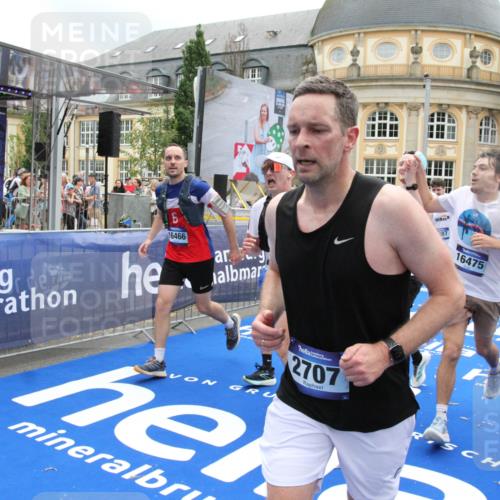 29.06.2025 - hella hamburg halbmarathon Michael Strokosch http://msf.ph/oto/8491987 29.06.2025 10:46:15 Ziel 1569, 1759, 2048, 2590, 2707, 3056, 3087, 4949, 6388, 7450, 7961, 9497, 10796, 11094, 11125, 16136, 16466, 16475, 17190, 18702, 18797 meine-sportfotos.de