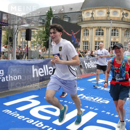 29.06.2025 - hella hamburg halbmarathon Michael Strokosch http://msf.ph/oto/8492184 29.06.2025 10:46:21 Ziel 1569, 1600, 2048, 2590, 3056, 4949, 6388, 6691, 8142, 9497, 10796, 12171, 12651, 13698, 14200, 14262, 17190, 18118, 18211 meine-sportfotos.de