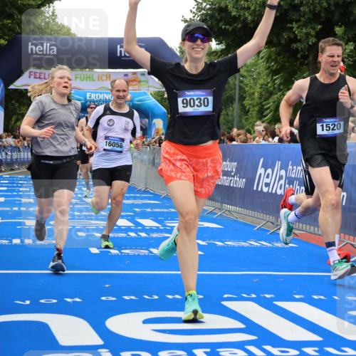 29.06.2025 - hella hamburg halbmarathon Strokosch-Dieckow http://msf.ph/oto/8492332 29.06.2025 10:44:57 Ziel 1171, 1424, 1520, 2098, 2890, 3917, 4425, 6266, 7709, 7843, 9030, 9710, 9720, 10741, 11688, 12161, 13919, 15334, 16058, 17381, 17382, 17406, 17544, 18055, 18631 meine-sportfotos.de