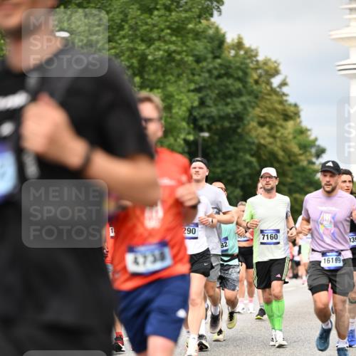 29.06.2025 - hella hamburg halbmarathon Dr. Thomas Lammeyer http://msf.ph/oto/8492875 29.06.2025 10:22:20 Kennedybrücke 1067, 1268, 1298, 1477, 1641, 1820, 1982, 2087, 2147, 2305, 2548, 2634, 3125, 3482, 3977, 4194, 4738, 4804, 5023, 5290, 5909, 6332, 7094, 7160, 7413, 7641, 7649, 7838, 7882, 7883, 8248, 9539, 9586, 9717, 9734, 9834, 9844, 10174, 10332, 10659, 10831, 10908, 10946, 11352 meine-sportfotos.de