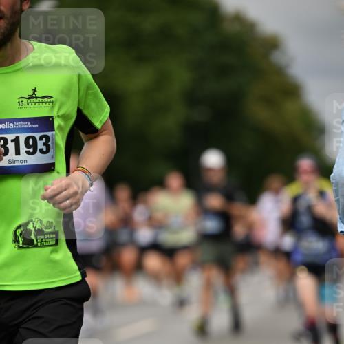 29.06.2025 - hella hamburg halbmarathon Dr. Thomas Lammeyer http://msf.ph/oto/8493908 29.06.2025 10:22:37 Kennedybrücke 1234, 1268, 1820, 2335, 2634, 2821, 3125, 3202, 4123, 4383, 5611, 5733, 5909, 6332, 6413, 7121, 7160, 7413, 7445, 7838, 7883, 8067, 8341, 8665, 9222, 9276, 9505, 9844, 10174, 10467, 10502, 10659, 10856, 10908, 10946, 11020, 11352 meine-sportfotos.de
